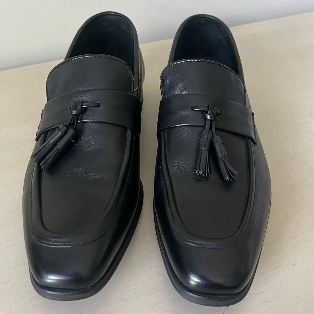 NWOT Austin Reed Men's 43 US 9.5/10 Black Leather Tasseled Penny Loafer